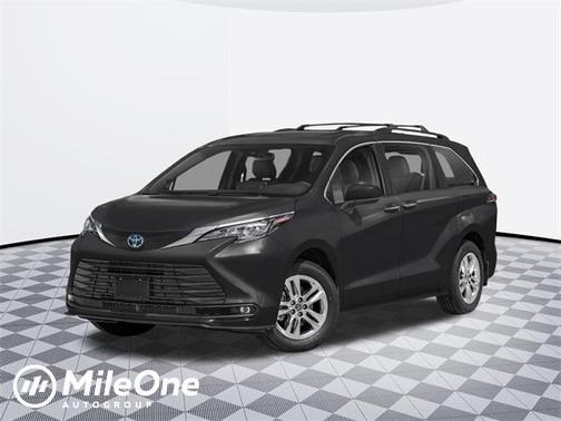 2025 Toyota Sienna Woodland Edition