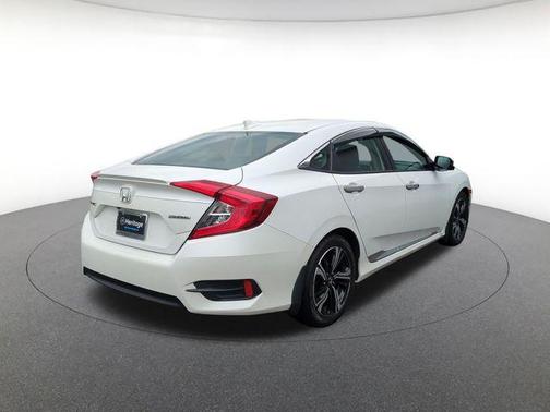 Taffeta White 2018 Honda Civic Touring