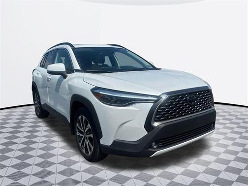 2022 Toyota Corolla Cross XLE