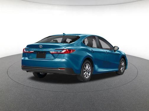 Ocean 2026 Toyota Camry LE