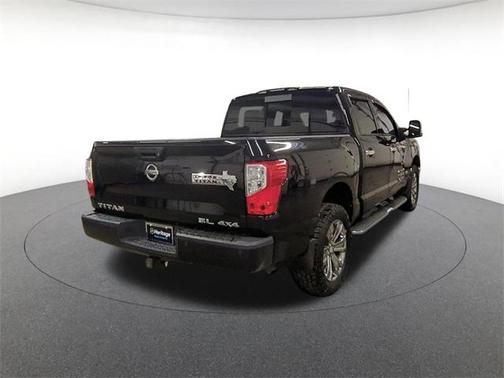 2018 Nissan Titan SL