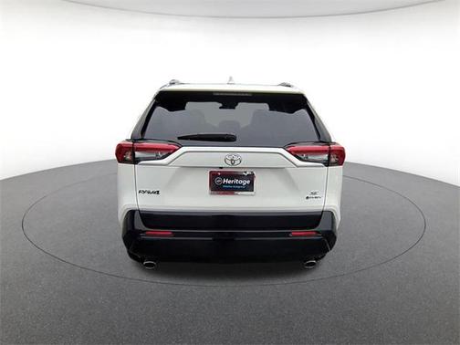 2025 Toyota RAV4 Hybrid SE