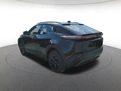 Midnight Black 2026 Toyota C-HR SE