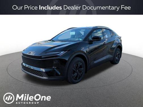 Midnight Black 2026 Toyota C-HR SE