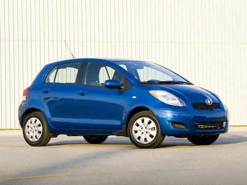 2010 Toyota Yaris Base