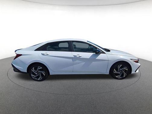 Serenity White 2025 Hyundai ELANTRA HEV SEL Sport