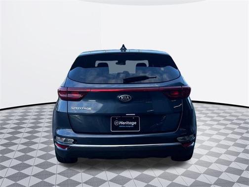 2022 Kia Sportage LX