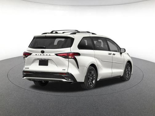 Ice 2026 Toyota Sienna XSE 7 Passenger