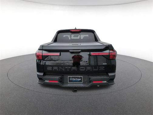 2025 Hyundai SANTA CRUZ SEL Activity