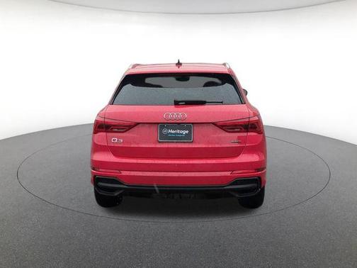 Progressive Red Metallic 2025 Audi Q3 Premium 45 TFSI S line quattro Tiptronic