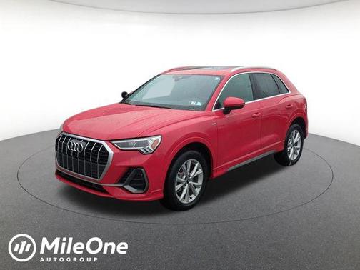 Progressive Red Metallic 2025 Audi Q3 Premium 45 TFSI S line quattro Tiptronic