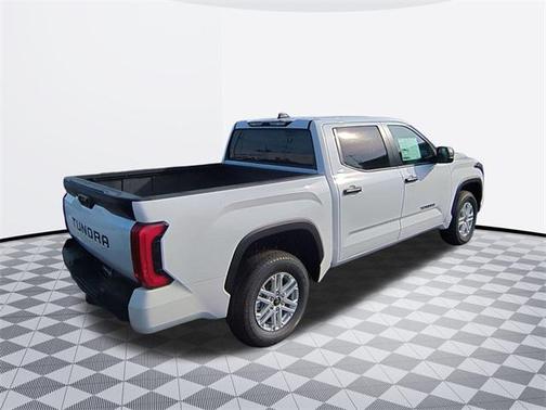 2025 Toyota Tundra SR5