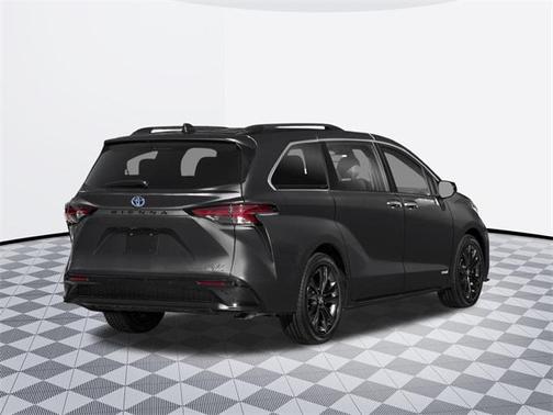 2025 Toyota Sienna XSE 7 Passenger