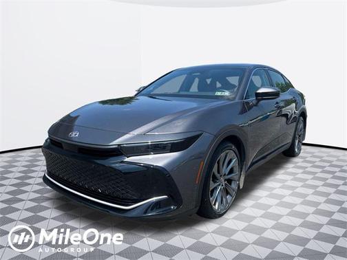 2023 Toyota Crown Limited