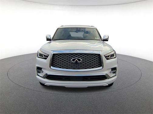 2023 INFINITI QX80 Sensory