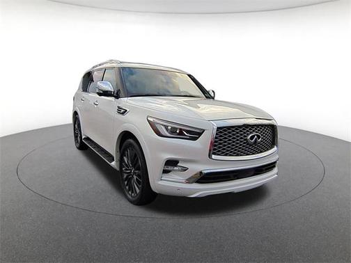 2023 INFINITI QX80 Sensory