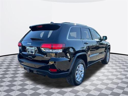 2021 Jeep Grand Cherokee Laredo