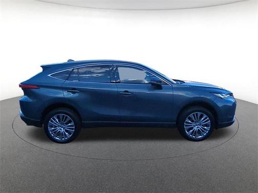 2023 Toyota Venza XLE