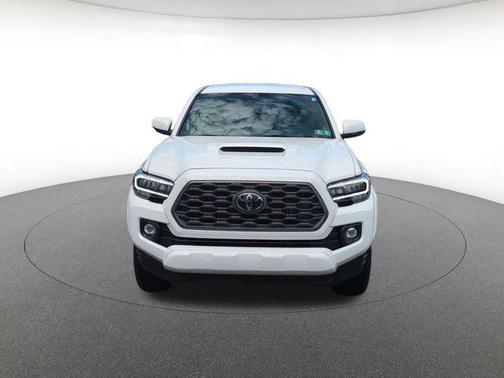 Super White 2021 Toyota Tacoma TRD Sport