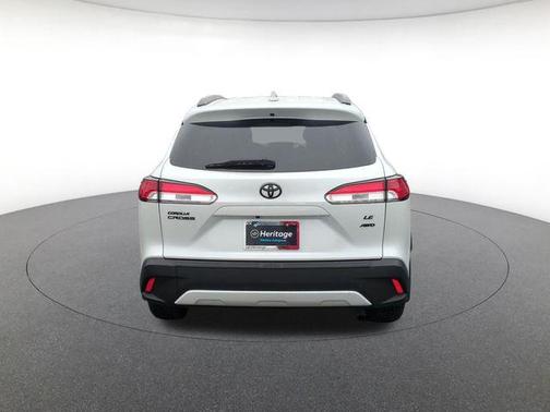 Wind Chill Pearl 2022 Toyota Corolla Cross LE