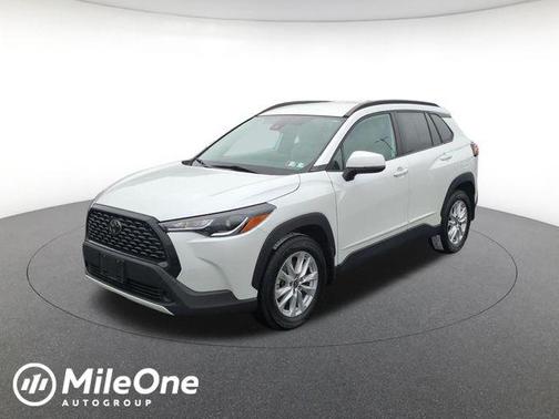 Wind Chill Pearl 2022 Toyota Corolla Cross LE