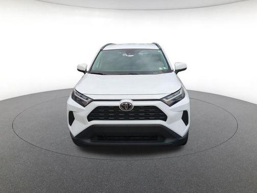 Ice 2025 Toyota RAV4 Hybrid XLE