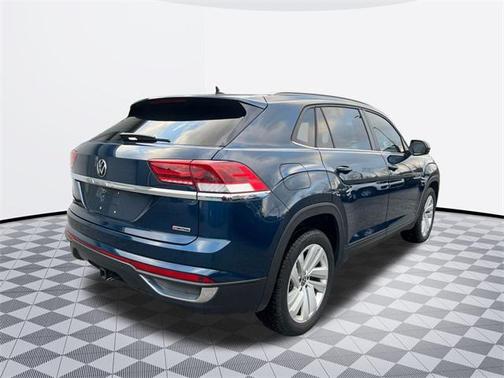 2022 Volkswagen Atlas Cross Sport 3.6L V6 SE w/Technology