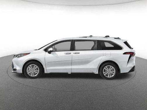 Pearl 2026 Toyota Sienna Platinum