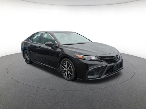 Midnight Black Metallic 2023 Toyota Camry SE