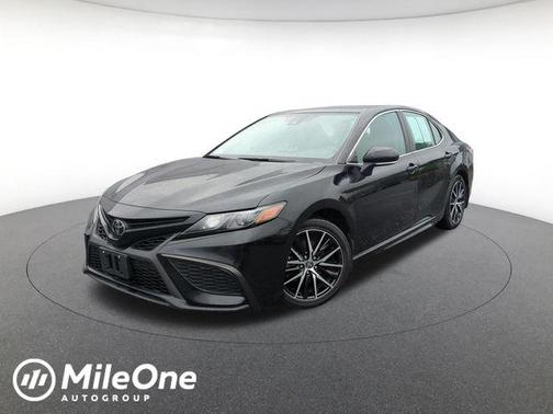Midnight Black Metallic 2023 Toyota Camry SE