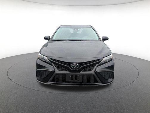 Midnight Black Metallic 2023 Toyota Camry SE