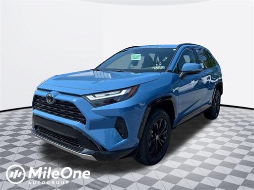 2025 Toyota RAV4 Hybrid SE