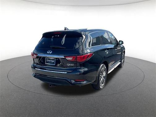 2017 INFINITI QX60 Base