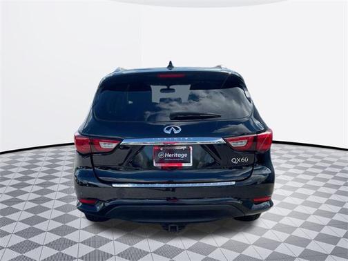 2017 INFINITI QX60 Base