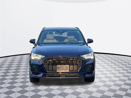 2022 Audi Q3 45 S line Premium Plus