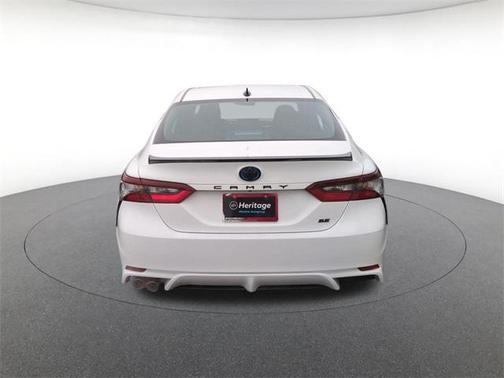 2024 Toyota Camry Hybrid SE