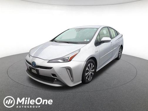 2022 Toyota Prius LE