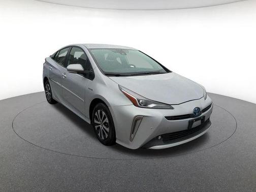 2022 Toyota Prius LE