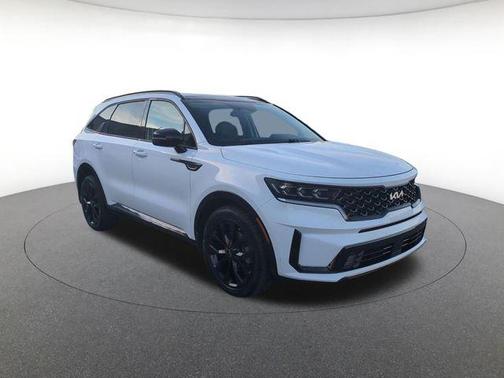 Glacial White Pearl 2022 Kia Sorento SX