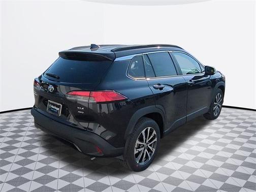 2025 Toyota Corolla Cross XLE