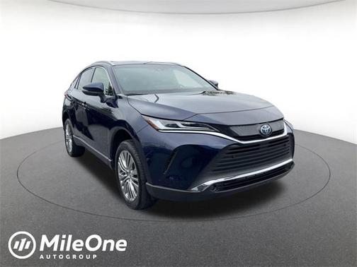 2022 Toyota Venza XLE