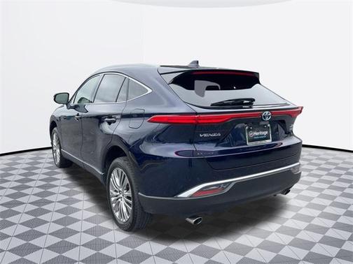2022 Toyota Venza XLE