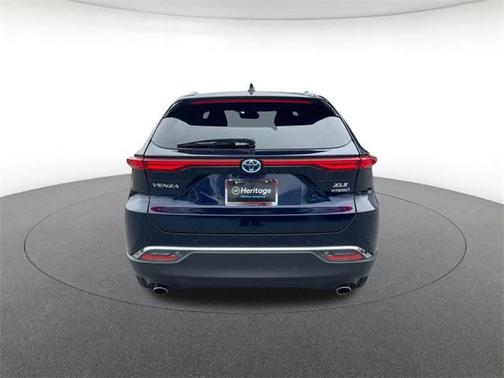 2022 Toyota Venza XLE