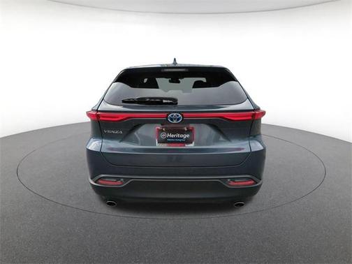 2024 Toyota Venza LE