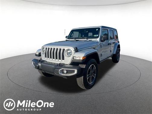 2023 Jeep Wrangler 4-Door Sahara 4x4