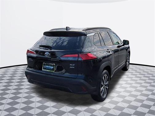 2025 Toyota Corolla Cross XLE