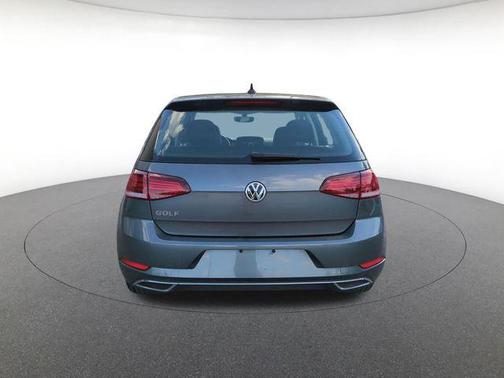 Platinum Gray Metallic 2021 Volkswagen Golf 1.4T TSI