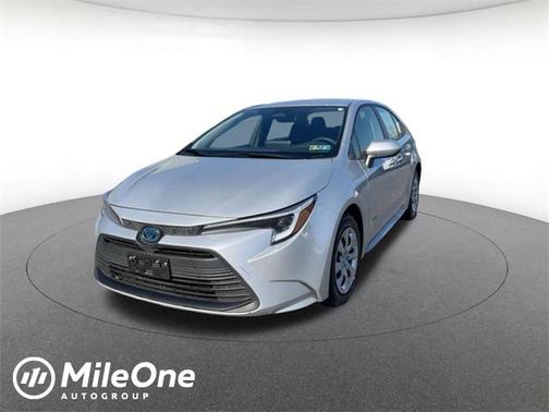 2025 Toyota Corolla Hybrid LE