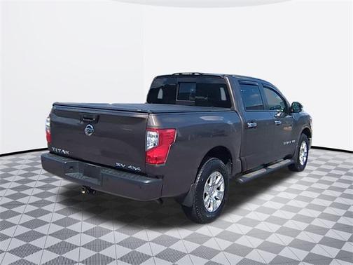 2019 Nissan Titan SV