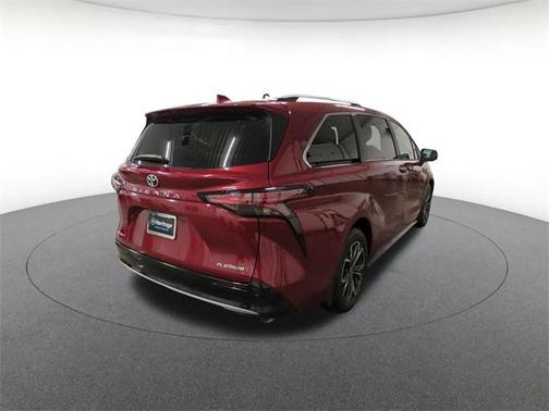 2026 Toyota Sienna Platinum